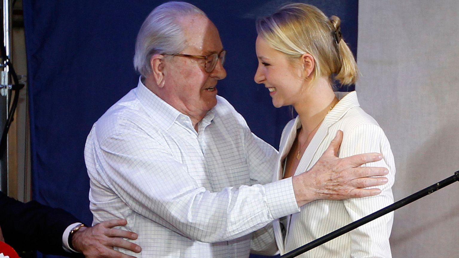 France : Jean-Marie Le Pen jette l'éponge pour les régionales en PACA