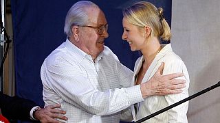 Unokáját ajánlja maga helyett Jean-Marie Le Pen