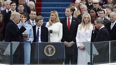 Image: Donald Trump is sworn in as the 45th president of the United States