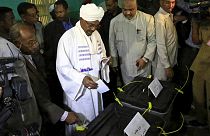 Ellenzéki bojkott mellett szavaznak Szudánban