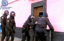 اعتقال 6 أشخاص في إسبانيا في قضية شبكة دعارة وبيع المخدرات