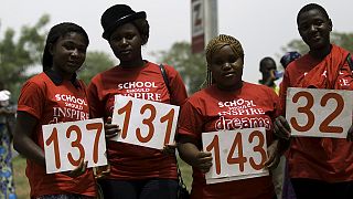 Egy éve keresik az elrabolt iskoláslányokat Nigériában