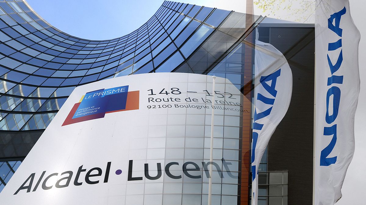 Übernahmepoker: Netzwerk-Ausrüster Nokia bietet für Konkurrenten Alcatel-Lucent