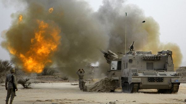 A jemeni lázadók elleni arab koalíció katonai manővereket tervez Szaúd-Arábiában A jemeni lázadók elleni arab koalíció katonai manővereket tervez Szaúd-Arábiában