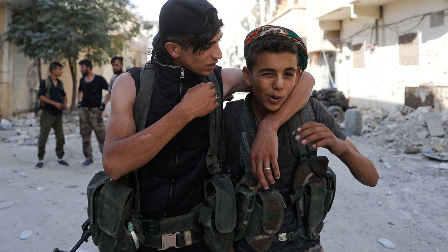 Image: Teen fighters of Syrian Democratic Forces
