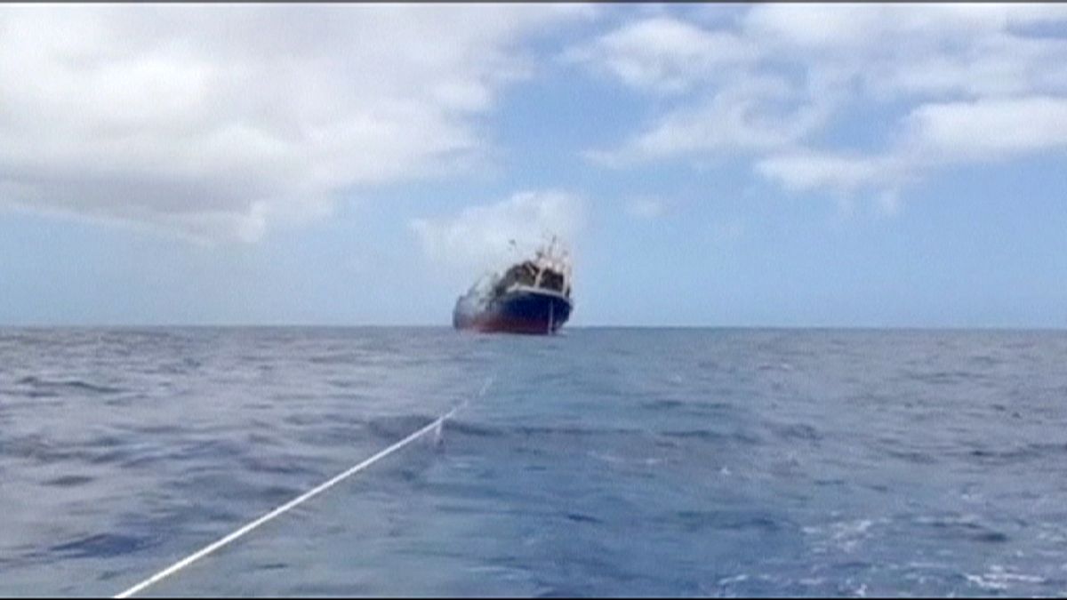 El 'Oleg Naudenov' naufraga en aguas de Gran Canaria