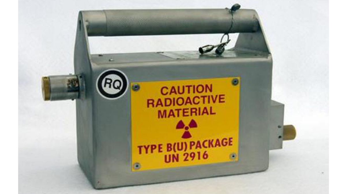 Alert in Mexico after thieves steal radioactive material