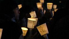 Ν.Κορέα: Ολονυχτία για τα θύματα του Sewol