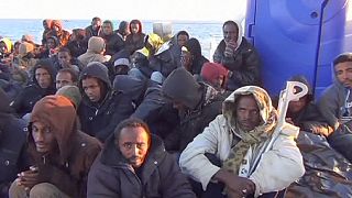 Italia, 11000 migranti sbarcati in sei giorni. In un anno i morti cresciuti di 10 volte