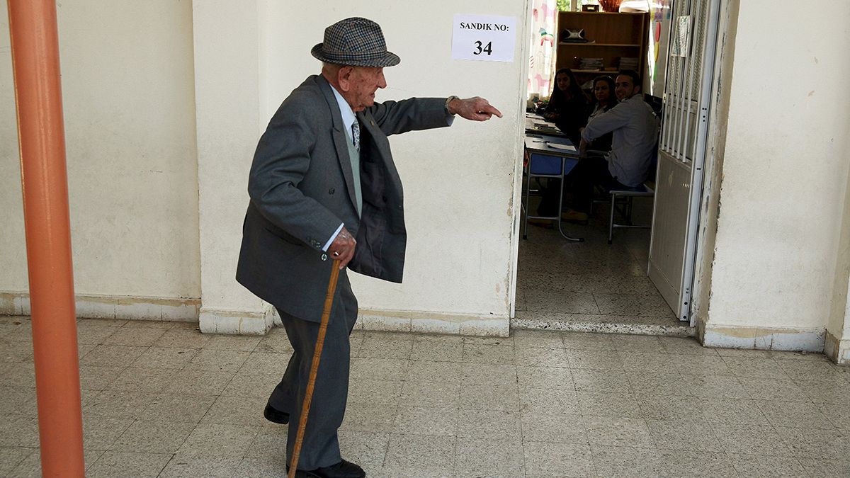 Zypern: griechische Gemeinde hofft auf moderaten Wahlsieger im türkischen Teil