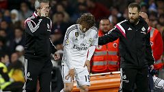 El Barcelona mantiene su ventaja frente a un Real Madrid que pierde a Modric