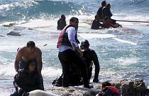 Migração clandestina: Três mortos junto à Grécia e mais um naufrágio em curso