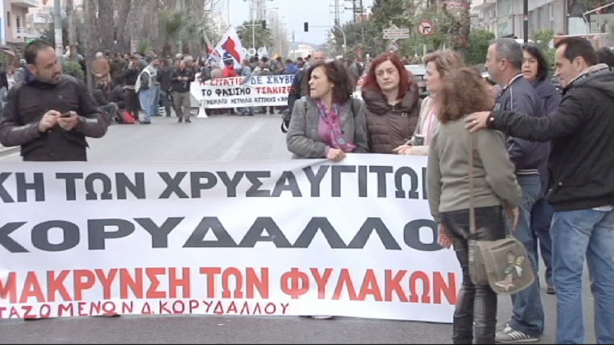 Prozessauftakt gegen Rechtsextreme in Griechenland