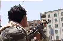 Scene di guerra a Taiz, Yemen
