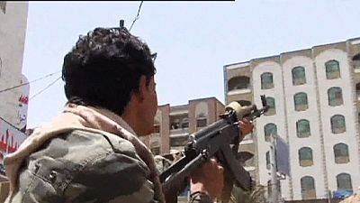 Yemen'in Taiz kentinde savaş sahneleri