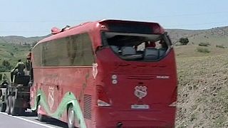 El autobús de un equipo de fútbol de Marruecos sufre un grave accidente de tráfico