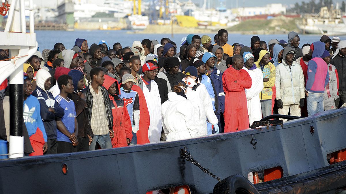Refugee NGOs take apart EU's 10-point plan on migrants crisis