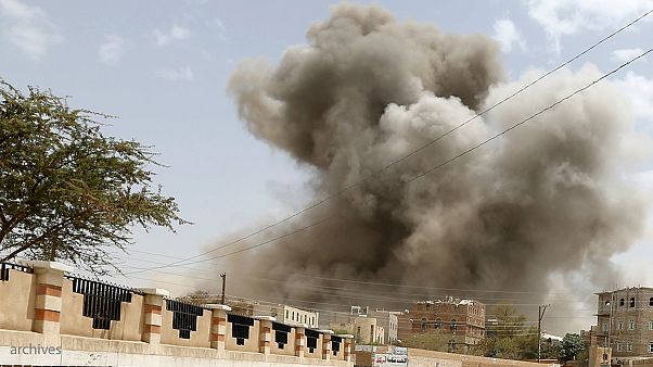 غارات جديدة للتحالف العربي ضد الحوثيين وقوات صالح في عدة مناطق غارات جديدة للتحالف العربي ضد الحوثيين وقوات صالح في عدة مناطق