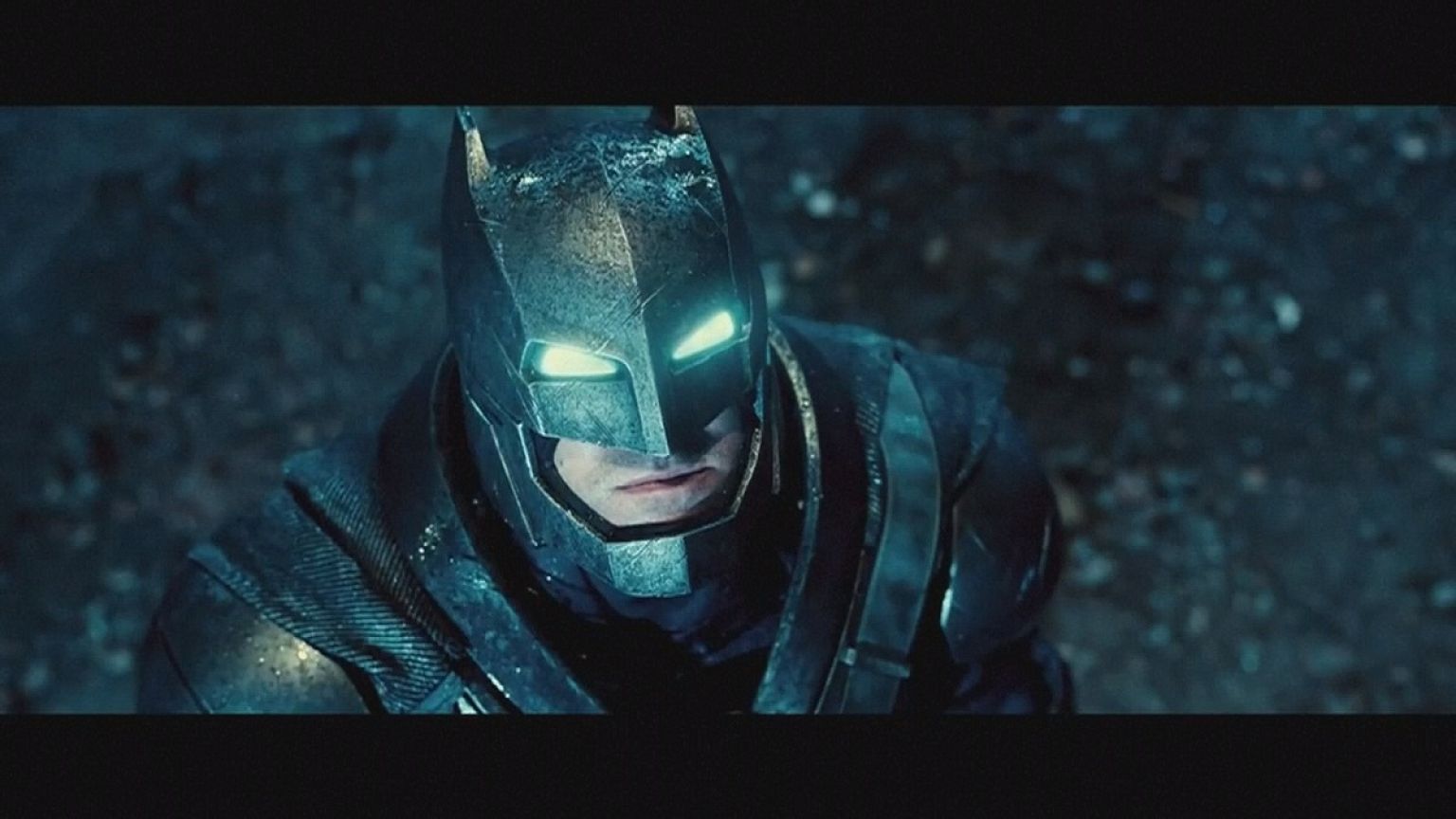 Erster Blick auf ersten Kontakt: "Batman vs Superman"