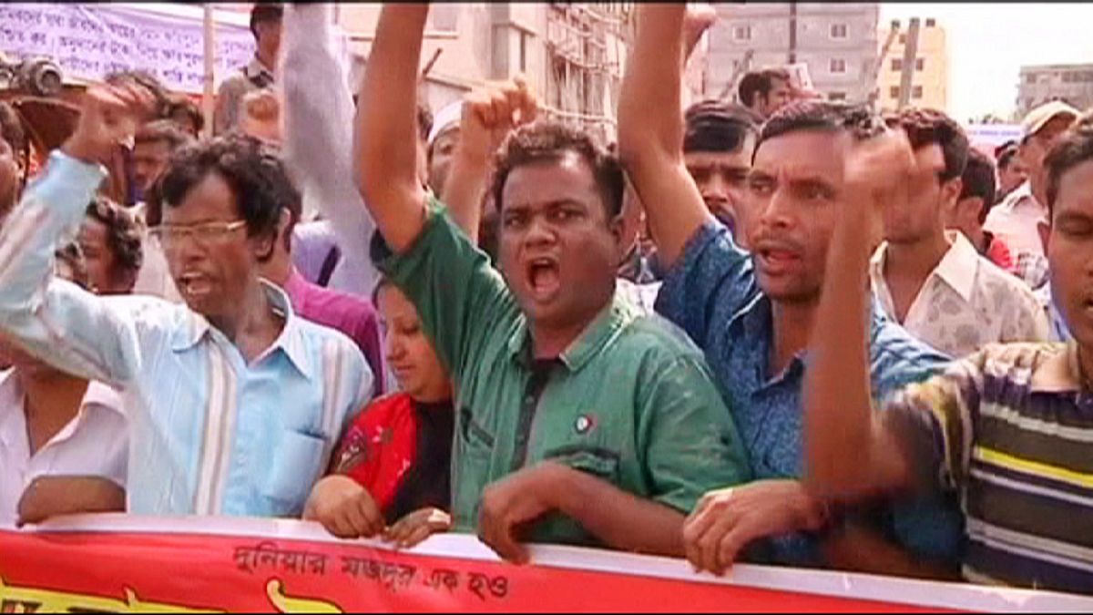 بنغلاديش: احتجاجات في الذكرى الثانية لكارثة انهيار مجمع "رانا بلازا"