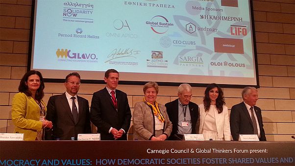 Global Thinkers στην Αθήνα: «Δημοκρατία, αξίες και υπεύθυνη ηγεσία» Global Thinkers στην Αθήνα: «Δημοκρατία, αξίες και υπεύθυνη ηγεσία»