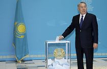 Präsidentenwahl im autoritären Kasachstan: Amtsinhaber Nasarbajew bleibt vermutlich weiter an der Macht
