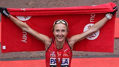 Paula Radcliffe bids farewell in emotional London Marathon