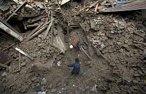 Akár nyolcezren is meghalhattak Nepálban a földrengésben