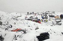 زلزله در نپال؛ مرگ حداقل ۱۸ نفر بر اثر بهمن در اورست