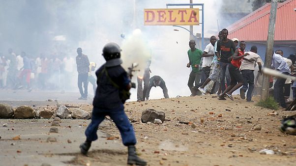 Blutige Proteste in Burundi: Aktivist festgenommen Blutige Proteste in Burundi: Aktivist festgenommen