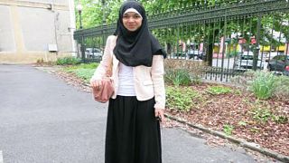 Fransa'da uzun etek giyen Müslüman öğrenci derse alınmadı