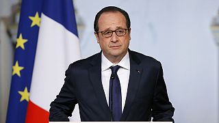 Francia, Hollande aumenta il budget per la Difesa