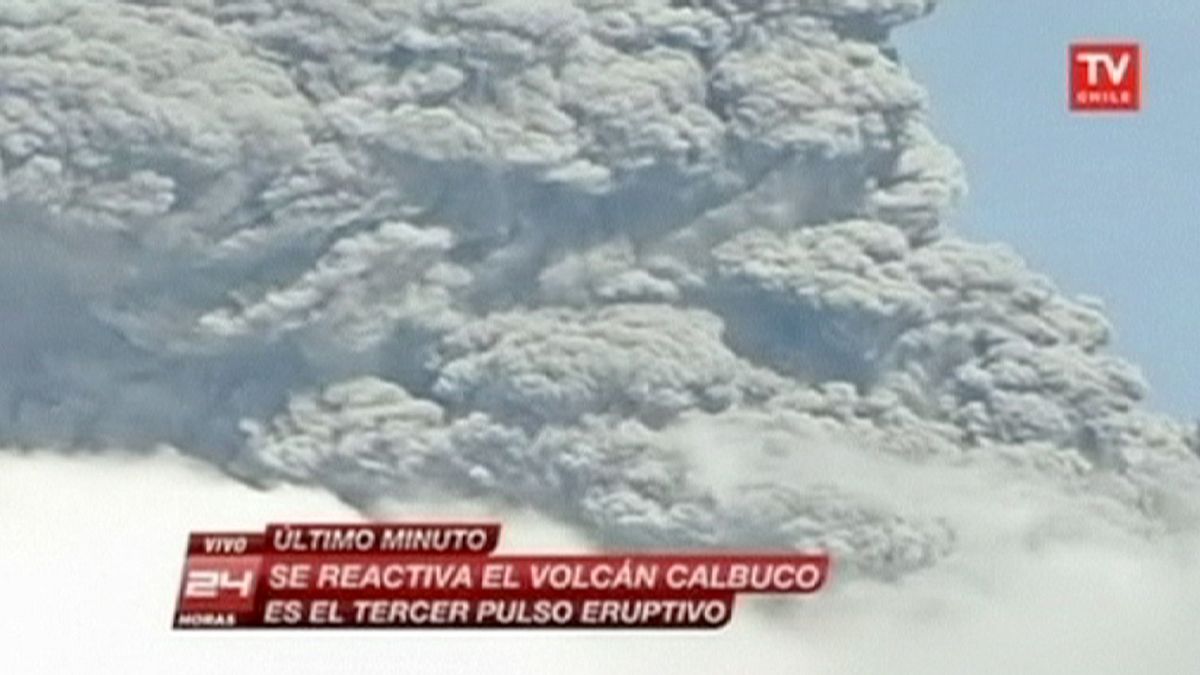 Tercera erupción del volcán Cabulco en Chile
