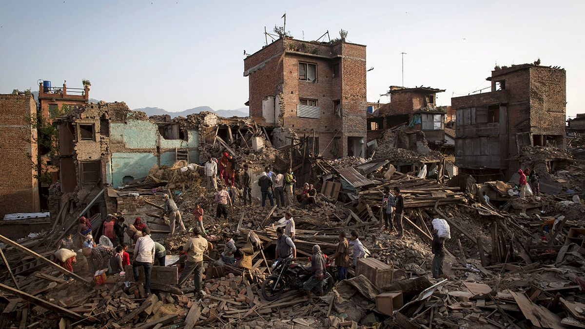Up to 1,000 Europeans among thousands still missing in Nepal