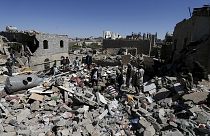 Al menos 20 civiles mueren en un nuevo bombardeo en Saná