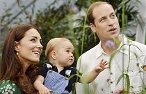 İngiliz Düşesi Kate Middleton kız bebek doğurdu