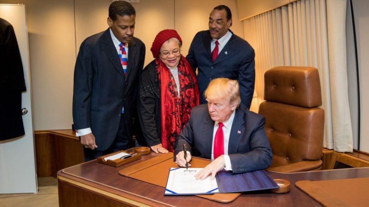 Image: President Donald J. Trump signs the Martin Luther King Jr. National 