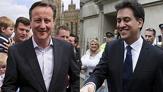 انتخابات بریتانیا؛ حزب کارگر و محافظه کار شانه به شانۀ هم قرار دارند