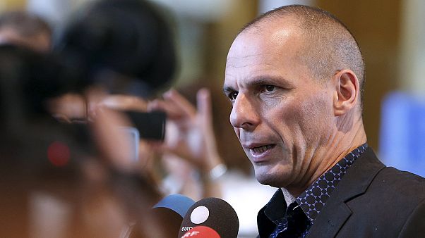 «Καμπανάκι» Κομισιόν για την ελληνική οικονομία- Αισιόδοξος ο Μοσκοβισί για το Eurogroup της 11ης Μαΐου «Καμπανάκι» Κομισιόν για την ελληνική οικονομία- Αισιόδοξος ο Μοσκοβισί για το Eurogroup της 11ης Μαΐου