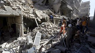 "Death Everywhere" - report accuses Syria of bombing civilians