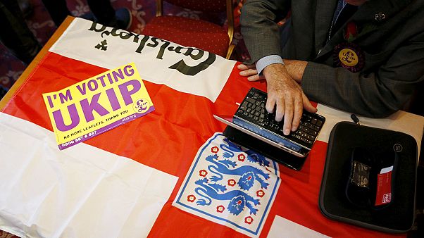UKIP-Chef Farage am Rande der Wahlniederlage UKIP-Chef Farage am Rande der Wahlniederlage