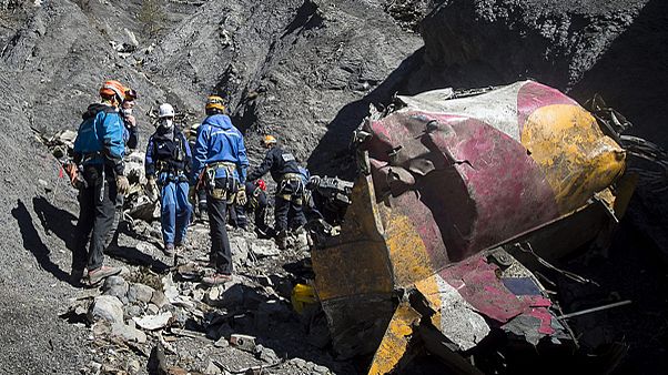 Germanwings-Absturz: Copilot hatte Flugmanöver zuvor geprobt Germanwings-Absturz: Copilot hatte Flugmanöver zuvor geprobt
