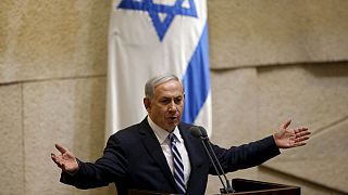 Netanyahu forma in extremis una frágil coalición de gobierno