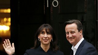 Absolute Mehrheit für Camerons Konservative - Labour-Chef Miliband zurückgetreten