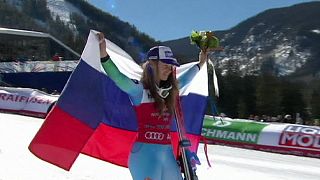 Schneepause für Ski-Star Tina Maze
