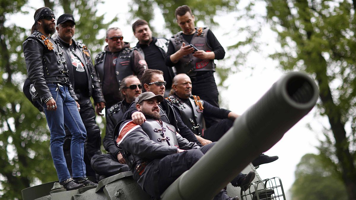 Motociclisti russi aggirano il divieto d'ingresso in Germania