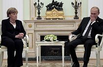 Меркель: отношения России и Германии ухудшились из-за Крыма и Донбасса