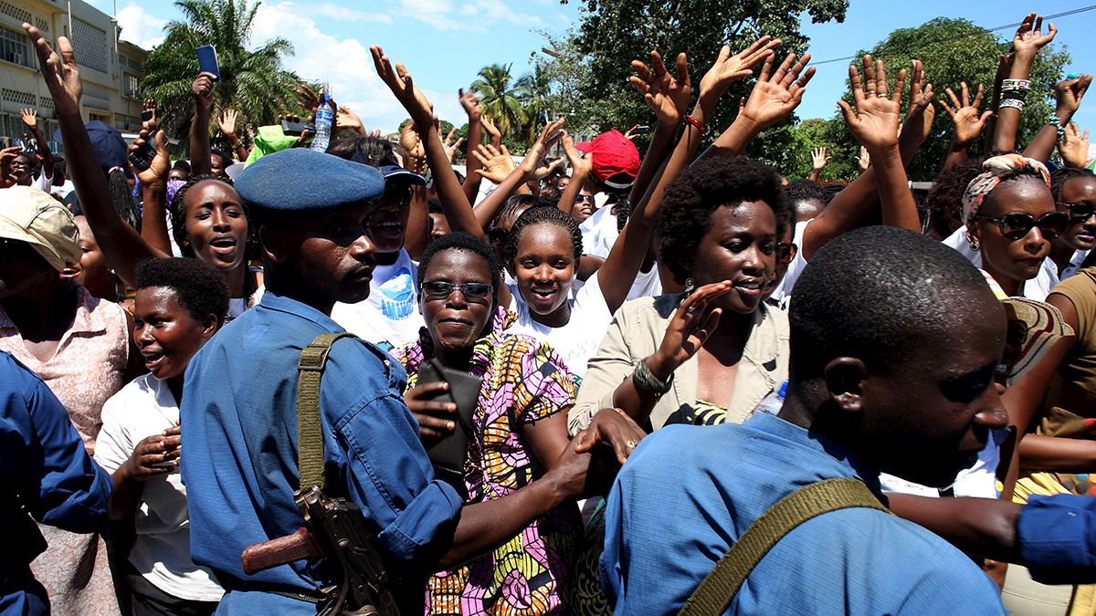 Burundi: Protesto de mulheres contra Presidente
