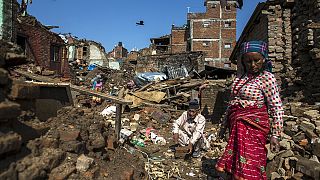 Nepal'de arama kurtarma çalışmaları sürüyor