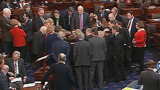 Image: Senate huddle
